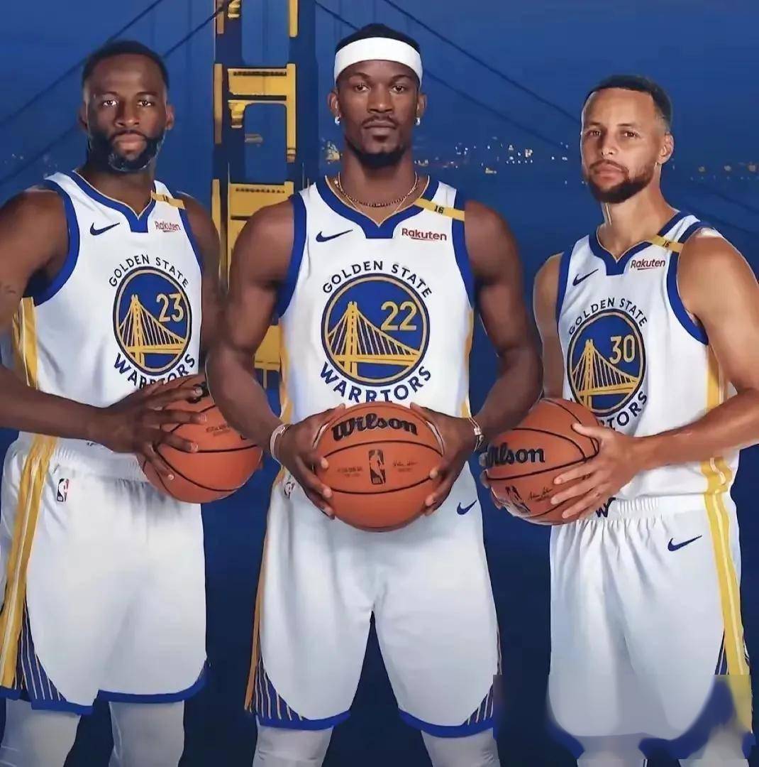 足球队报：瓦科下赛季或将转战江浙沪地区的中超俱乐部（足球队报称瓦科或在下赛季改投江浙沪中超球队）