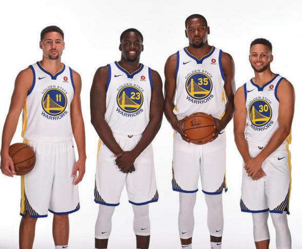 里程碑之战，奥亚萨瓦尔迎来国家队生涯50场（奥亚萨瓦尔国家队第50战，生涯里程碑达成）